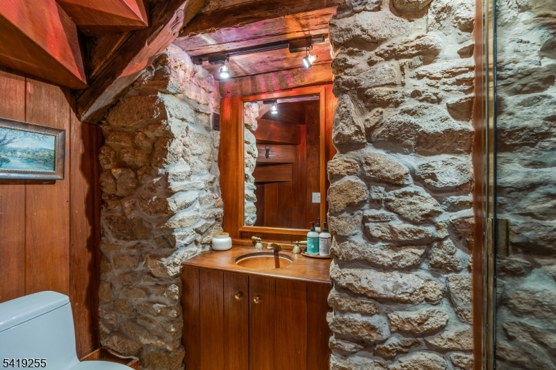 Mountainsville - Residential