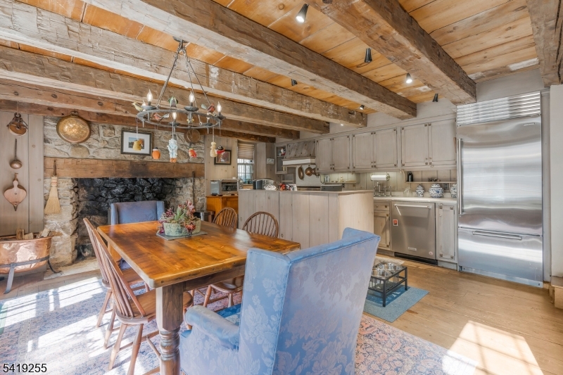 Mountainsville - Residential