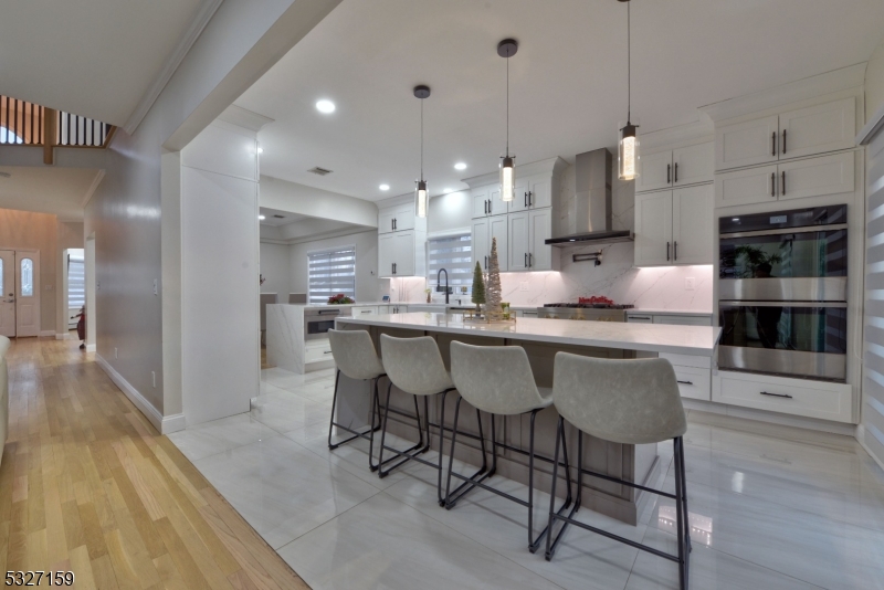 Pequannock Twp., New Jersey 07444, United States, 4 Bedrooms Bedrooms, ,3 BathroomsBathrooms,Residential,Active,117749