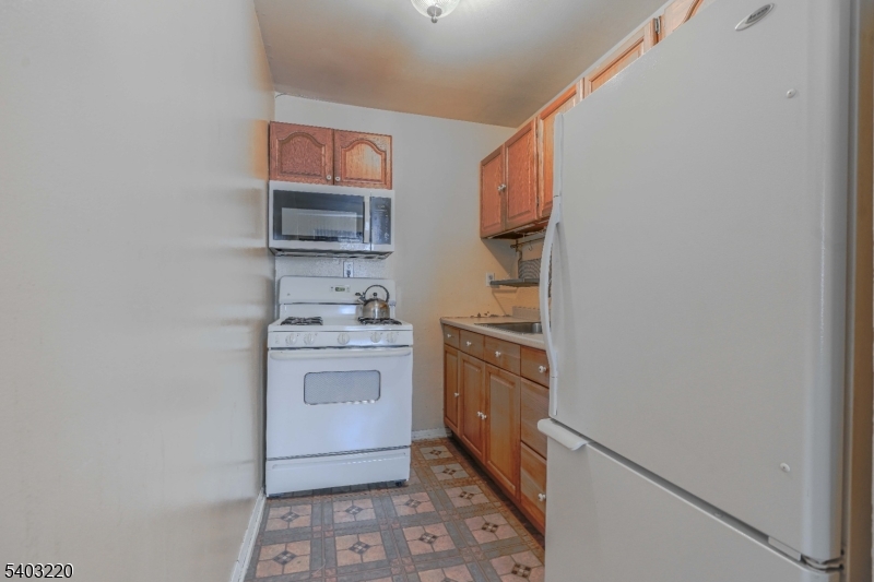 Rickland Manor - Residential