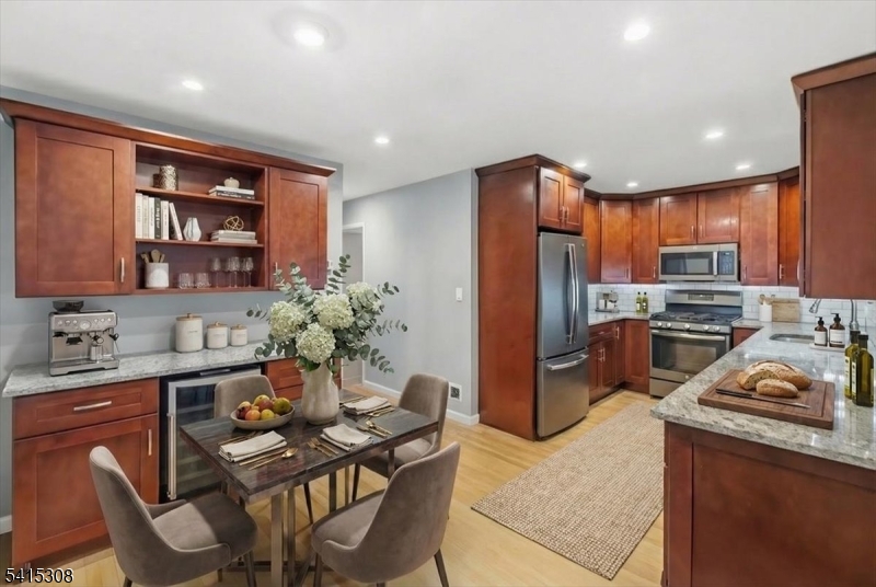 Harmon Cove One - Residential