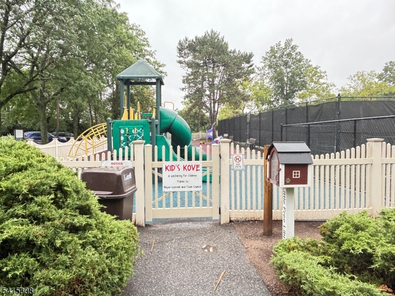 Harmon Cove One - Residential