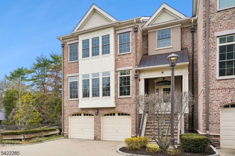 The Brownstones - Residential