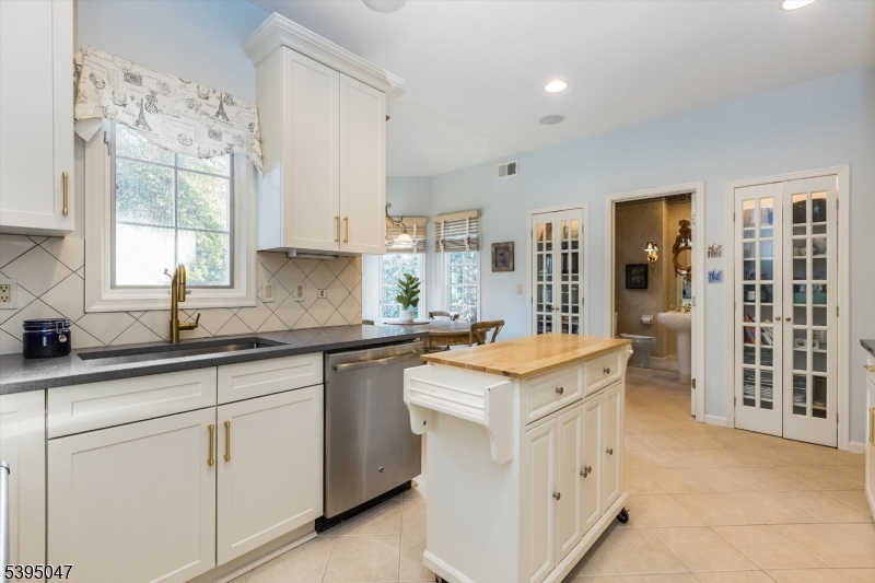 Crown View - Residential