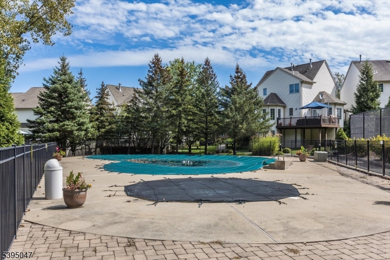 Crown View - Residential