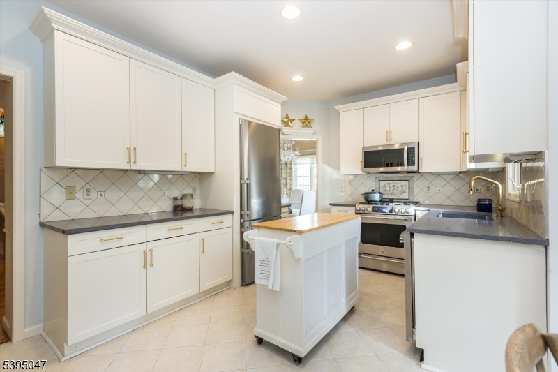 Crown View - Residential