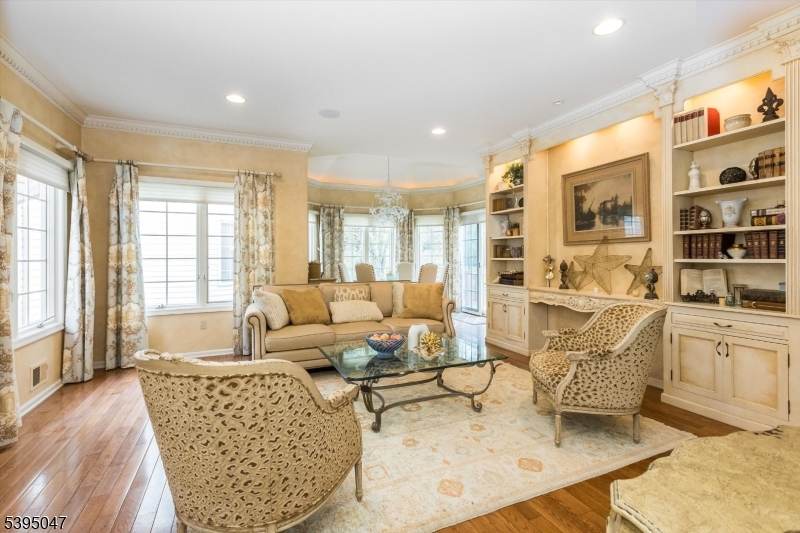 Crown View - Residential