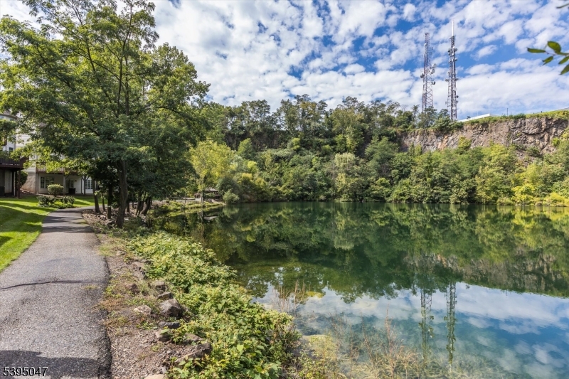 Crown View - Residential