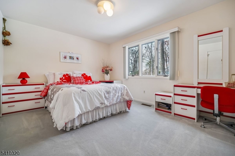 High Oaks - Residential