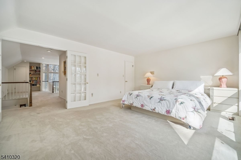 High Oaks - Residential