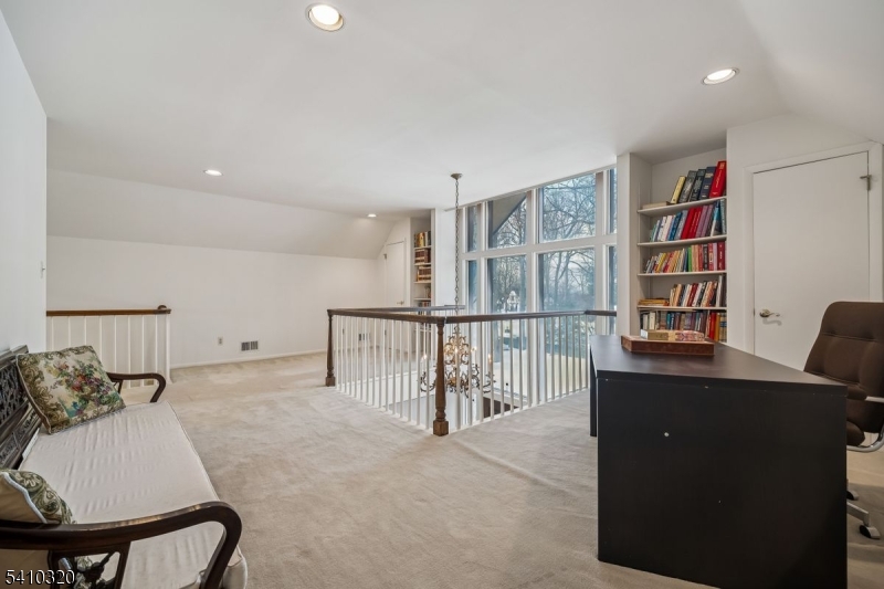 High Oaks - Residential