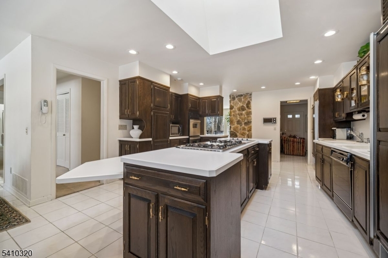 High Oaks - Residential