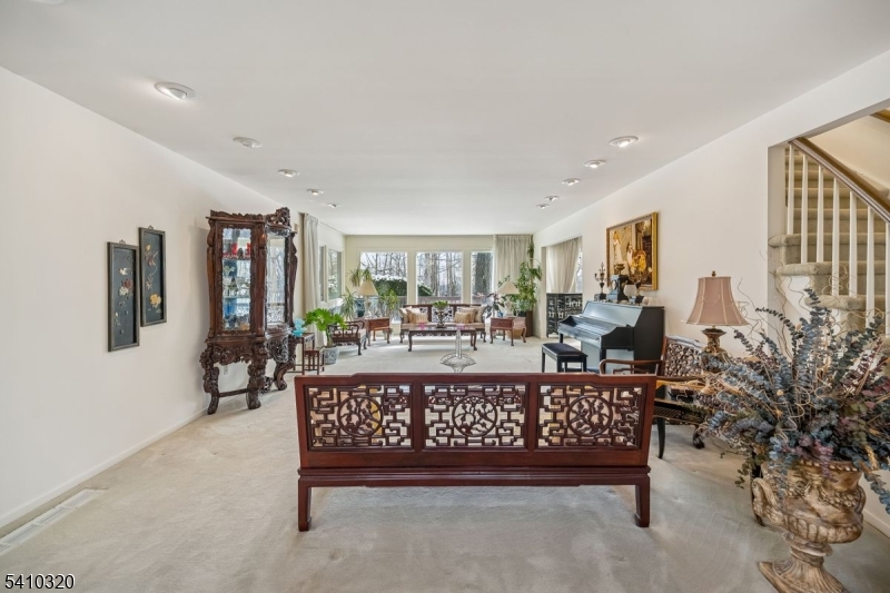 High Oaks - Residential