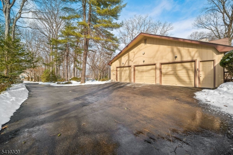 High Oaks - Residential