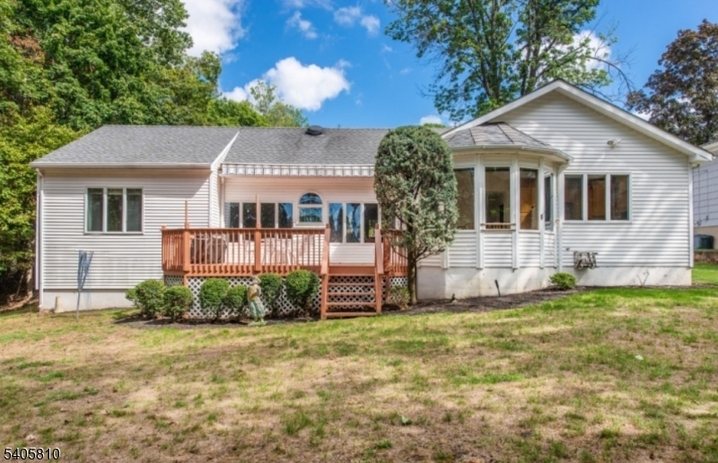 PACKANACK LAKE - Residential Lease