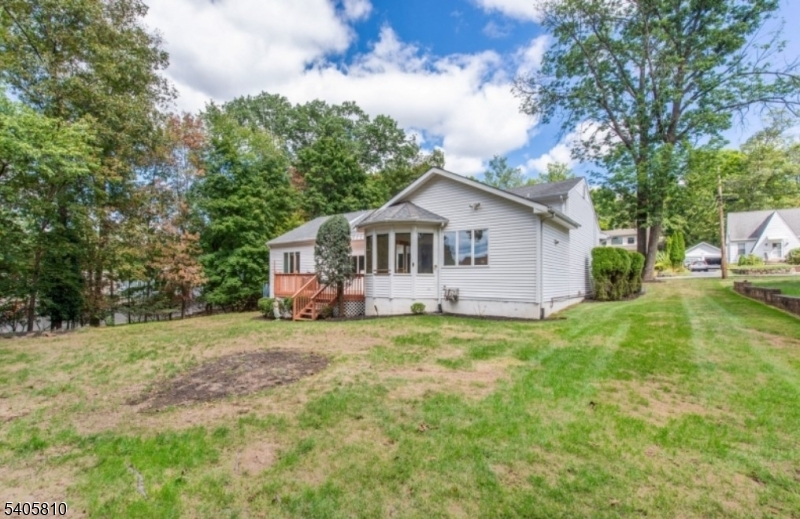 PACKANACK LAKE - Residential Lease