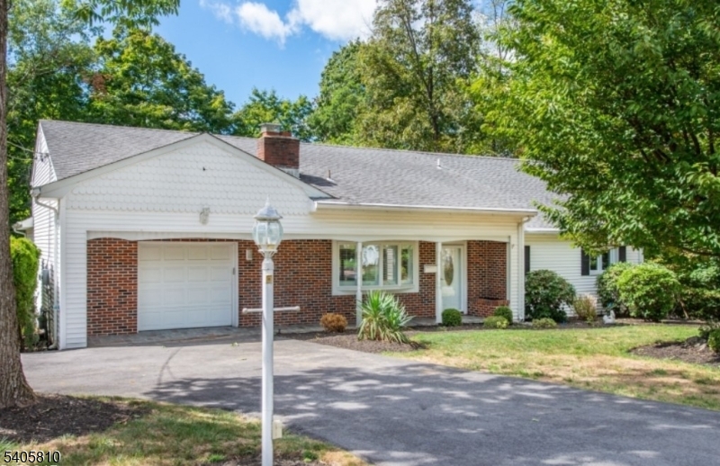 PACKANACK LAKE - Residential Lease