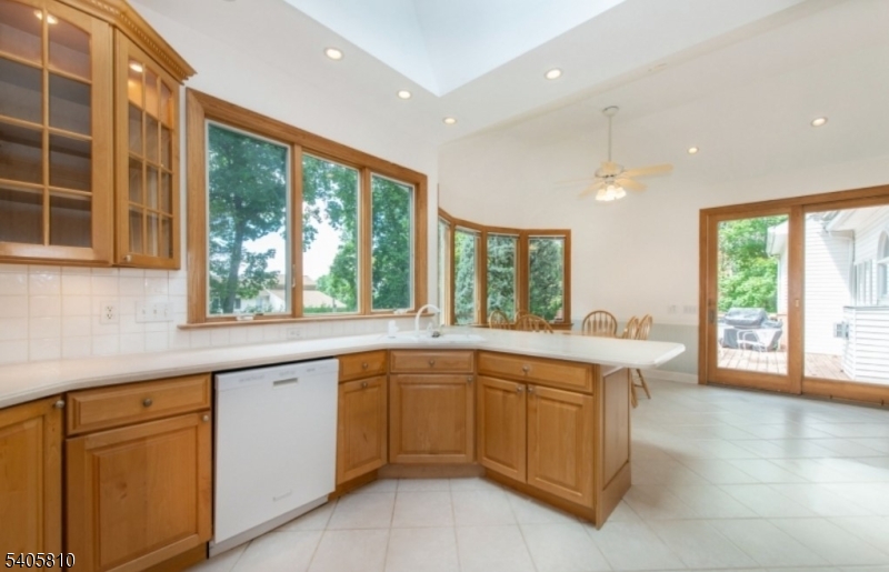 PACKANACK LAKE - Residential Lease