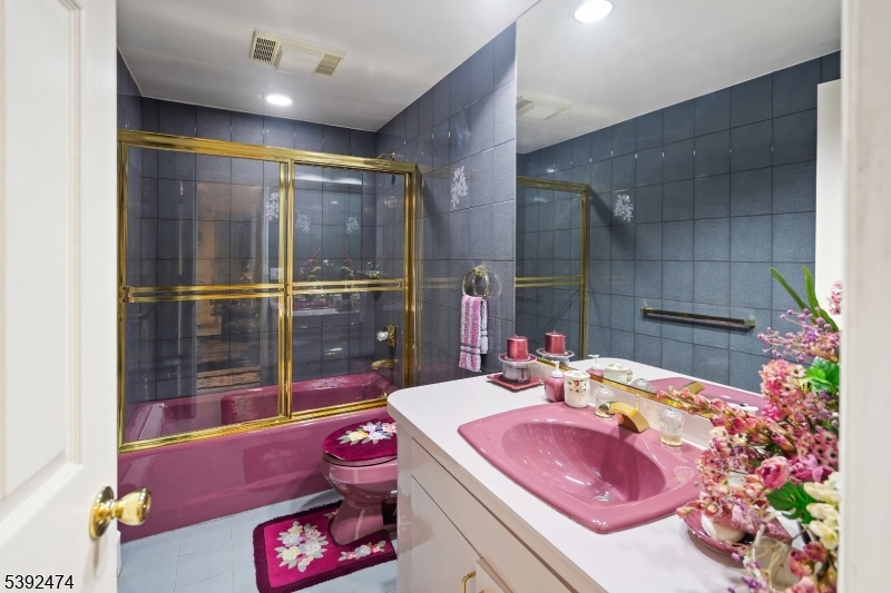 Tingley Hills Estates - Residential