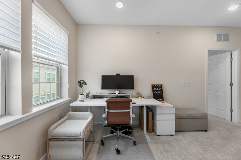 SOMERVILLE STATION - Residential