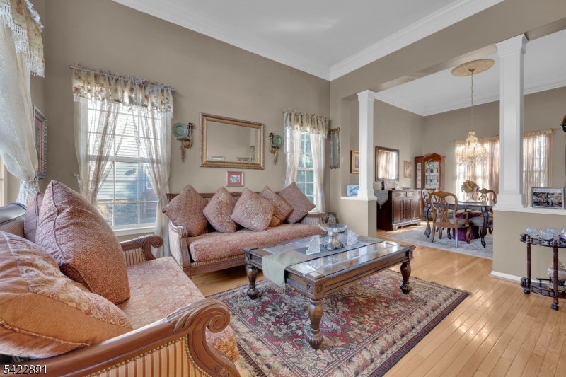 Carriage Gate - Residential