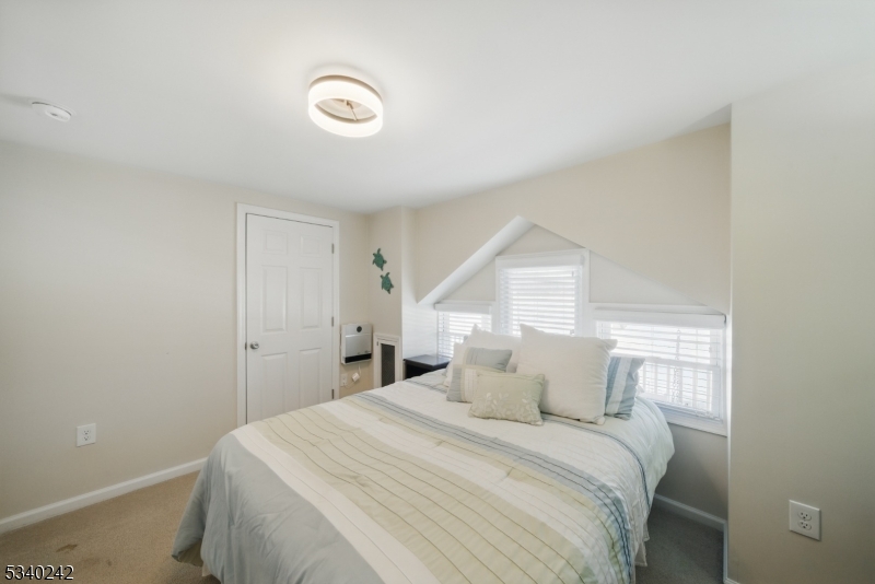 Indian Lake - Residential Lease