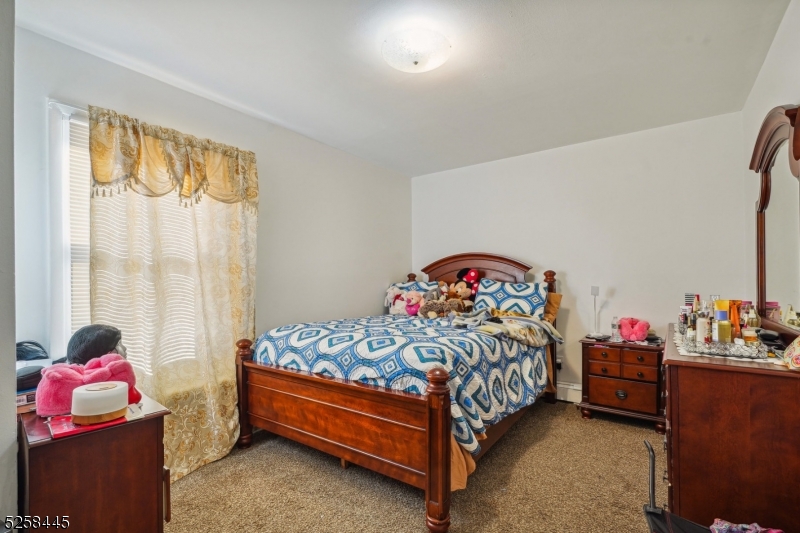 Montclair Estate Section - Commercial Sale