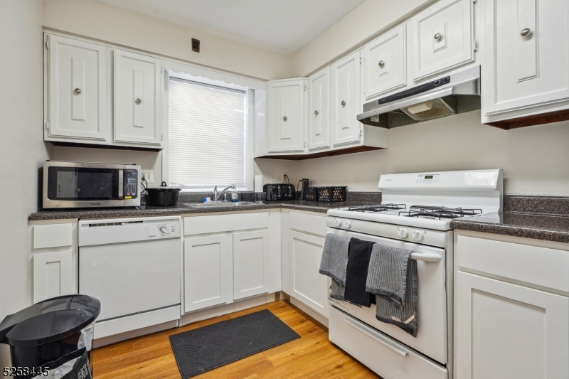 Montclair Estate Section - Commercial Sale