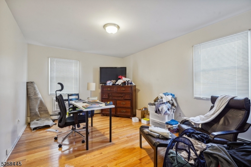 Montclair Estate Section - Commercial Sale