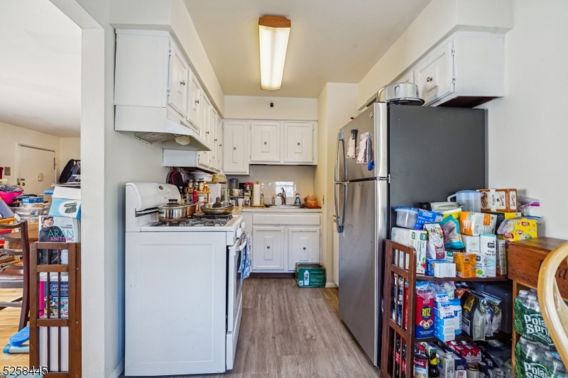 Montclair Estate Section - Commercial Sale