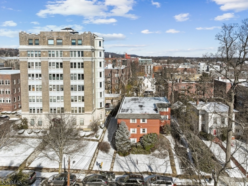 Montclair Estate Section - Commercial Sale