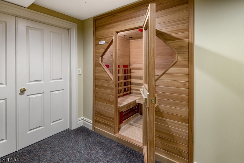 Mountainville - Residential