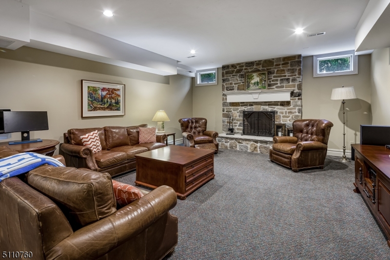 Mountainville - Residential