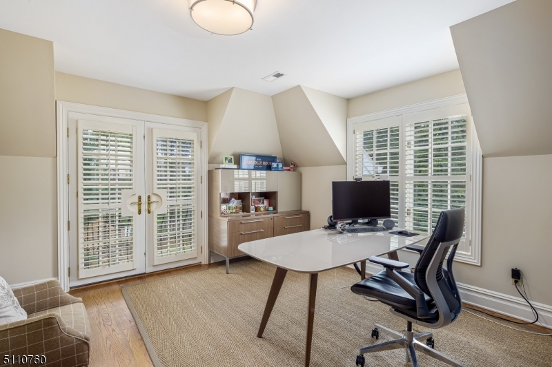 Mountainville - Residential