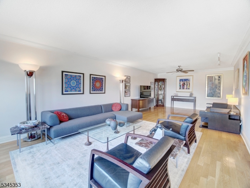 The Apogee - Residential