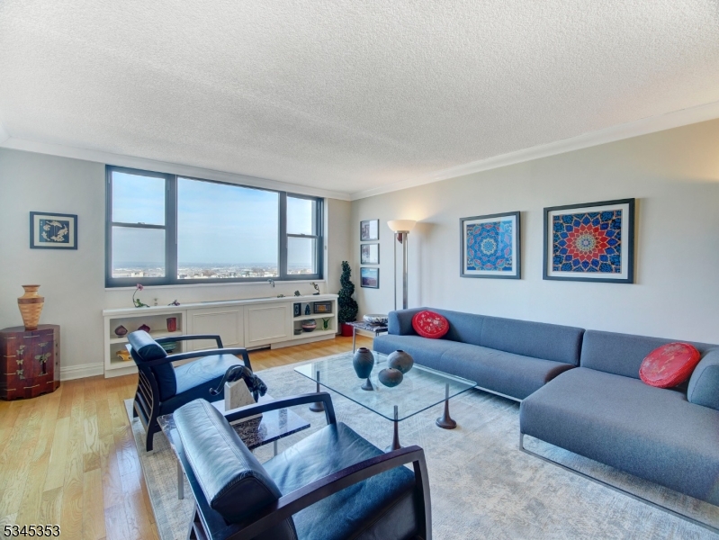 The Apogee - Residential