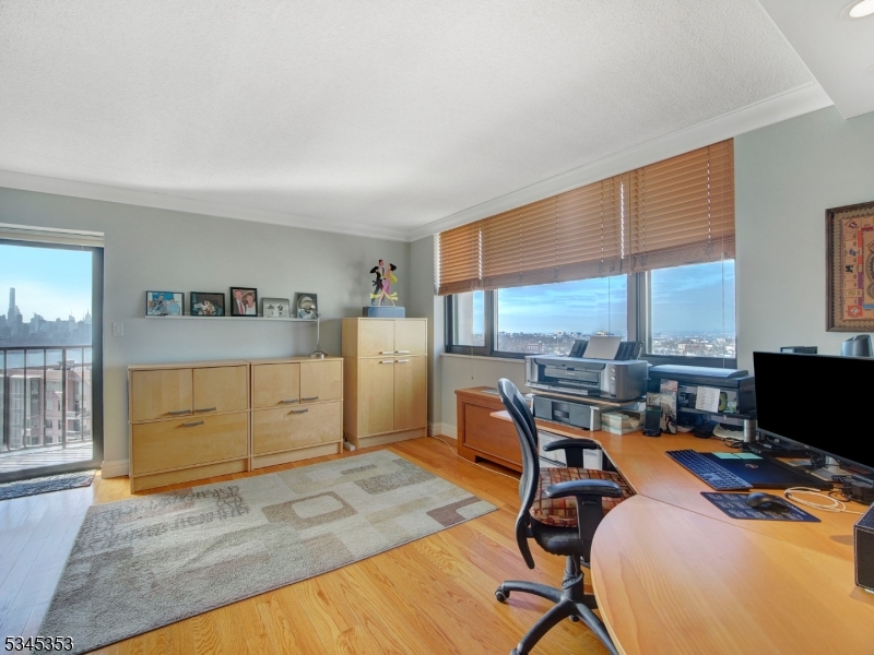 The Apogee - Residential