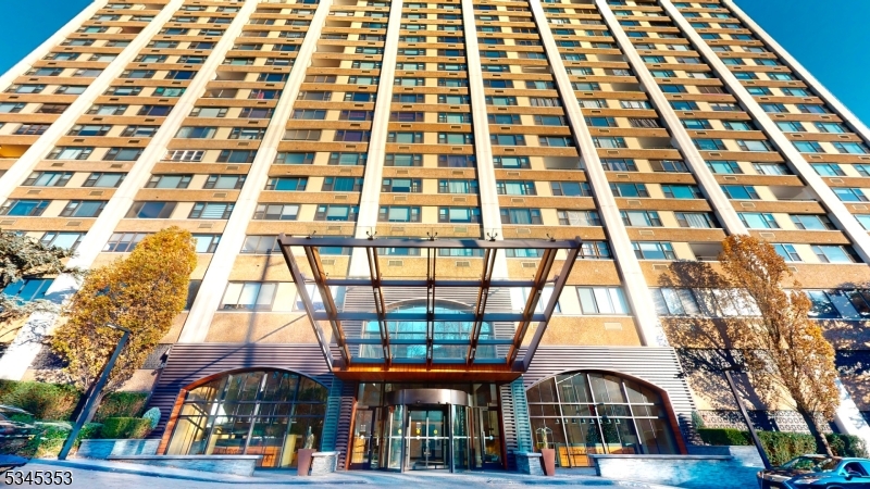 The Apogee - Residential