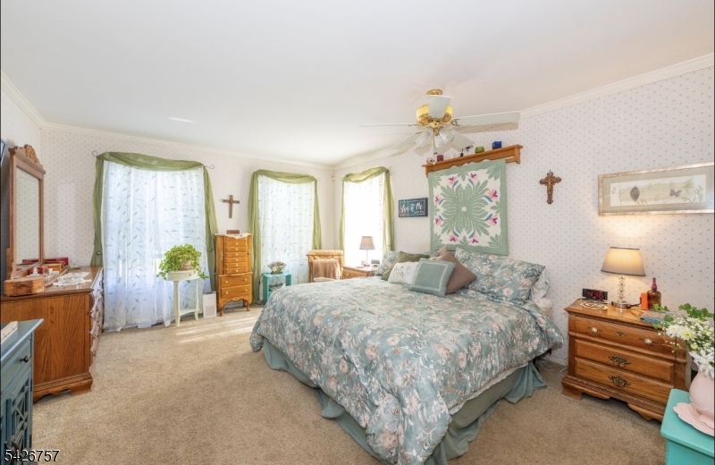 OLD ORCHARD ESTATES - Residential