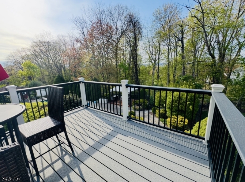 OLD ORCHARD ESTATES - Residential