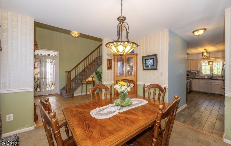 OLD ORCHARD ESTATES - Residential