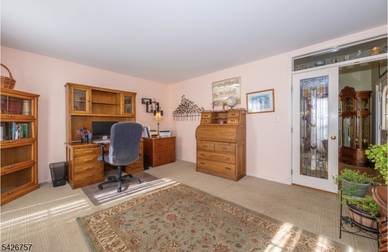 OLD ORCHARD ESTATES - Residential