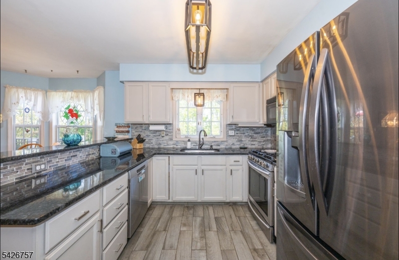 OLD ORCHARD ESTATES - Residential