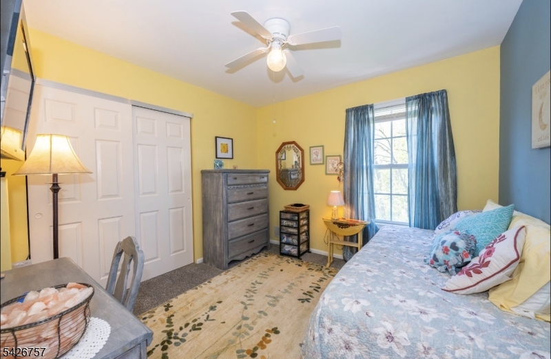 OLD ORCHARD ESTATES - Residential