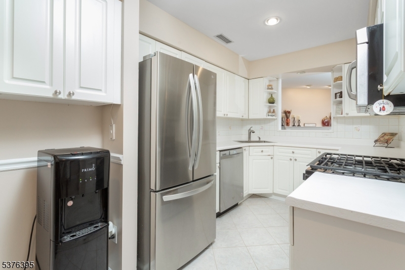 Montville Chase - Residential