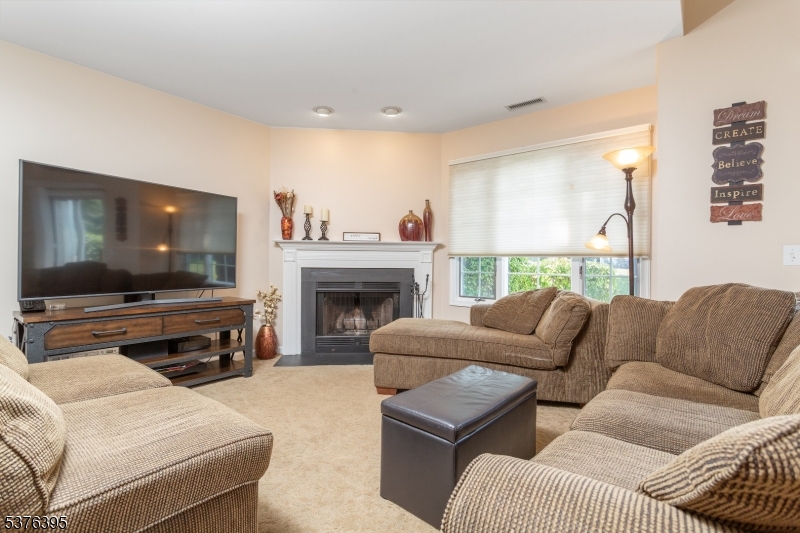 Montville Chase - Residential