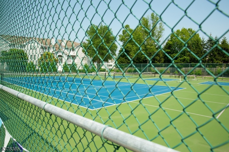 Montville Chase - Residential