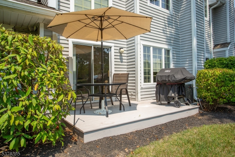 Montville Chase - Residential