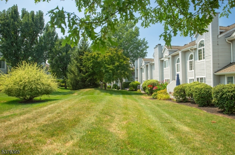 Montville Chase - Residential