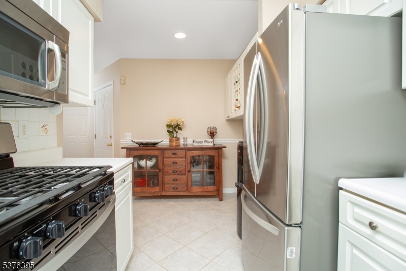 Montville Chase - Residential